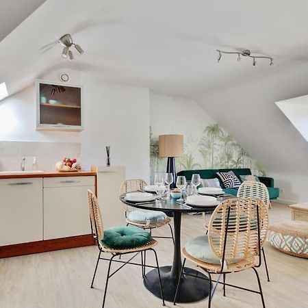 Appartement En Plein Coeur De ヴァンヌ エクステリア 写真