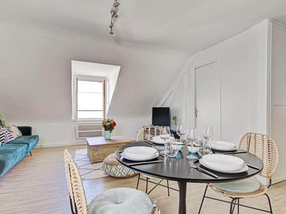 Appartement En Plein Coeur De ヴァンヌ エクステリア 写真